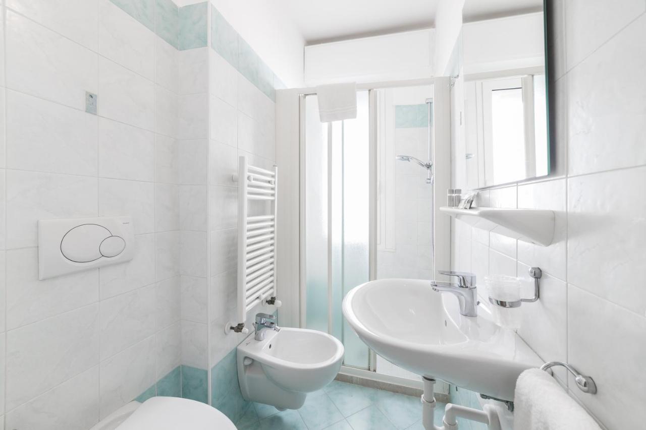 Hotel Amalfi - Smart Hotel 里乔内 外观 照片