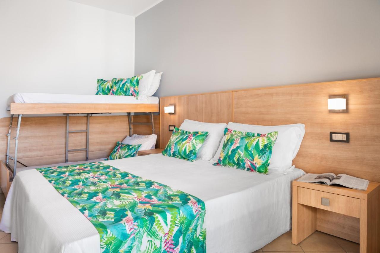 Hotel Amalfi - Smart Hotel 里乔内 外观 照片