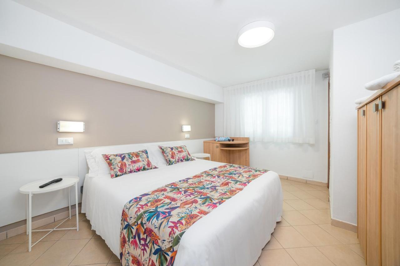Hotel Amalfi - Smart Hotel 里乔内 外观 照片